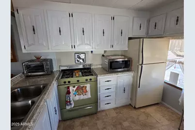 7807 E Main Street #B7, Mesa, AZ 85207 - Photo 5