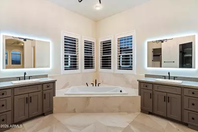 6123 W Alameda Road, Glendale, AZ 85310 - Photo 29