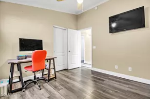 756 E Lovegrass Dr, San Tan Valley, AZ 85143 - Photo 29