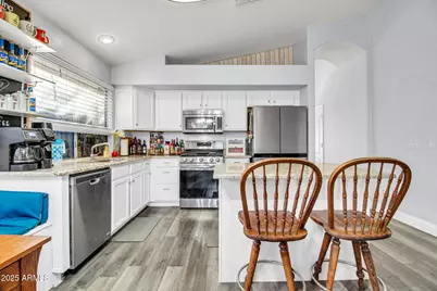 756 E Lovegrass Drive, San Tan Valley, AZ 85143 - Photo 13