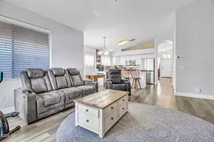 756 E Lovegrass Dr, San Tan Valley, AZ 85143 - Photo 5