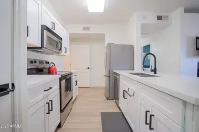 5302 E Van Buren Street #1019, Phoenix, AZ 85008 - Photo 11