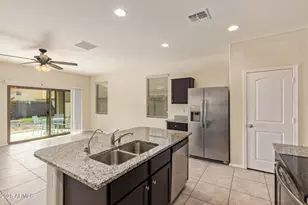 10665 E Sunflower Ct, Florence, AZ 85132 - Photo 3