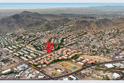 10256 N 12th Place # 2, Phoenix, AZ 85020 - Photo 31