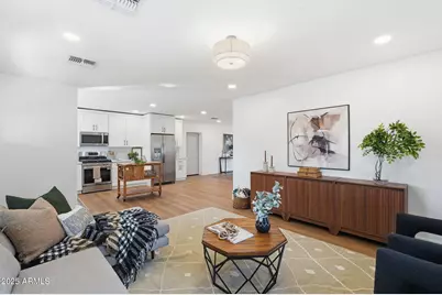 3102 N 34th Street, Phoenix, AZ 85018 - Photo 7