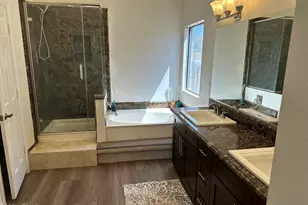 3909 E Lavender Ln E, Phoenix, AZ 85044 - Photo 25