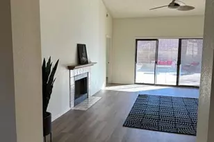 3909 E Lavender Ln E, Phoenix, AZ 85044 - Photo 5