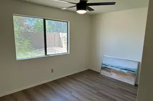 3909 E Lavender Ln E, Phoenix, AZ 85044 - Photo 35