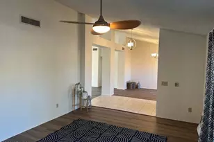 3909 E Lavender Ln E, Phoenix, AZ 85044 - Photo 9