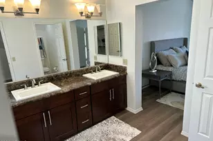 3909 E Lavender Ln E, Phoenix, AZ 85044 - Photo 23