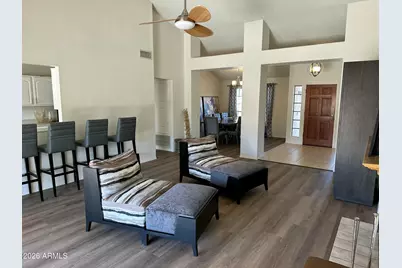3909 E Lavender Lane E, Phoenix, AZ 85044 - Photo 7