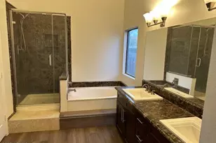 3909 E Lavender Ln E, Phoenix, AZ 85044 - Photo 19