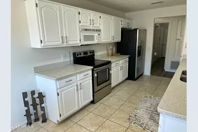 3909 E Lavender Lane E, Phoenix, AZ 85044 - Photo 17