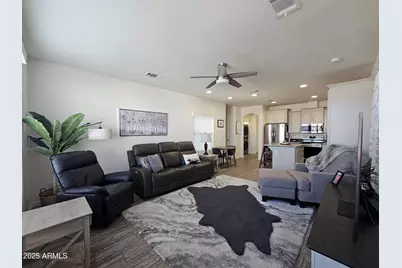 650 N Hawes Road #3321, Mesa, AZ 85207 - Photo 3