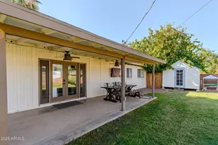 8602 E Cambridge Ave, Scottsdale, AZ 85257 - Photo 11