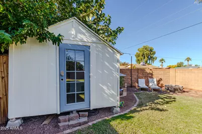 8602 E Cambridge Avenue, Scottsdale, AZ 85257 - Photo 13