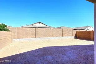 14152 W Valentine St, Surprise, AZ 85379 - Photo 37
