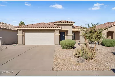 2810 W San Carlos Lane, San Tan Valley, AZ 85144 - Photo 1