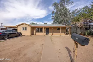 2736 W El Caminito Dr, Phoenix, AZ 85051 - Photo 3