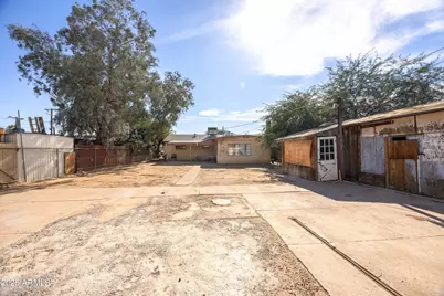 2736 W El Caminito Drive, Phoenix, AZ 85051 - Photo 27