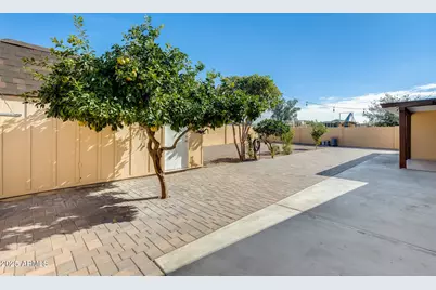 17633 N 15th Avenue, Phoenix, AZ 85023 - Photo 27