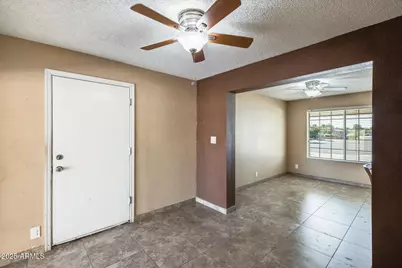 17633 N 15th Avenue, Phoenix, AZ 85023 - Photo 11