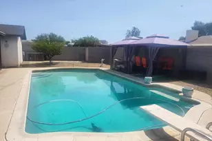 8719 W Avalon Dr, Phoenix, AZ 85037 - Photo 9