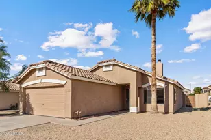 910 E Potter Dr, Phoenix, AZ 85024 - Photo 5