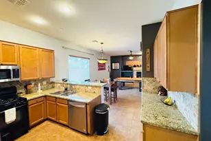 3105 W Espartero Way, Phoenix, AZ 85086 - Photo 11