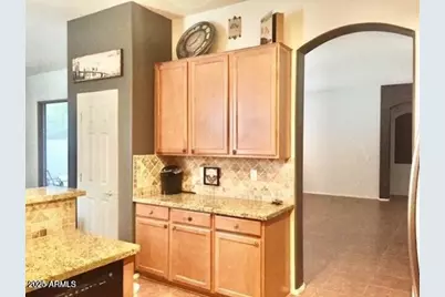 3105 W Espartero Way, Phoenix, AZ 85086 - Photo 7