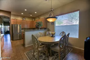 3105 W Espartero Way, Phoenix, AZ 85086 - Photo 9
