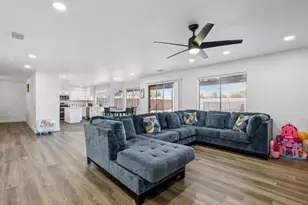 8540 W Purdue Ave, Peoria, AZ 85345 - Photo 7