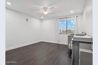 8540 W Purdue Avenue, Peoria, AZ 85345 - Photo 23