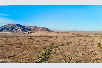 0 N 487th Ave 4.11 Acres -- #-, Tonopah, AZ 85354 - Photo 3