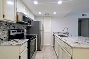 2228 E Campbell Ave, Phoenix, AZ 85016 - Photo 5