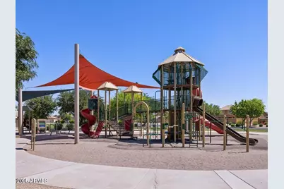 348 S San Antonia Lane, Casa Grande, AZ 85194 - Photo 37