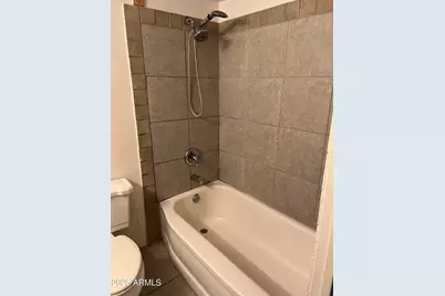 2530 W Berridge Lane #E102, Phoenix, AZ 85017 - Photo 15