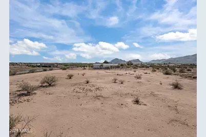 50910 W Long Rifle Road, Aguila, AZ 85320 - Photo 51