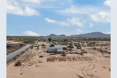 50910 W Long Rifle Road, Aguila, AZ 85320 - Photo 53