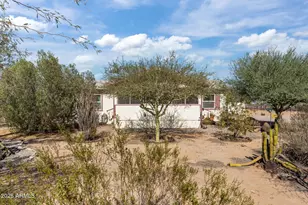 50910 W Long Rifle Rd, Aguila, AZ 85320 - Photo 29