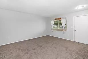 10612 W Coggins Dr, Sun City, AZ 85351 - Photo 5