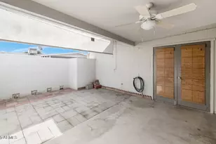 10612 W Coggins Dr, Sun City, AZ 85351 - Photo 17