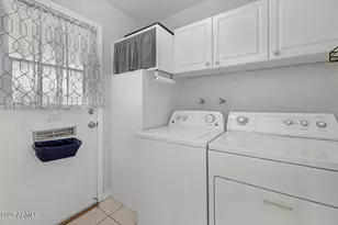 10612 W Coggins Dr, Sun City, AZ 85351 - Photo 15