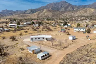 5460 E Mulberry Ln, Hereford, AZ 85615 - Photo 3