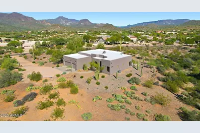 5675 E Desert Winds Drive, Cave Creek, AZ 85331 - Photo 9