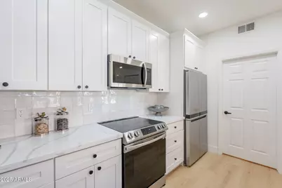 11333 N 92nd Street #1057, Scottsdale, AZ 85260 - Photo 13