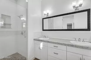 4901 E Amelia Ave, Phoenix, AZ 85018 - Photo 21