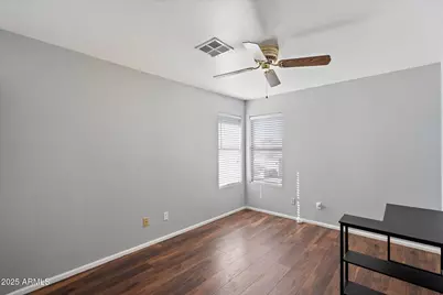 18820 N 35th Way, Phoenix, AZ 85050 - Photo 17