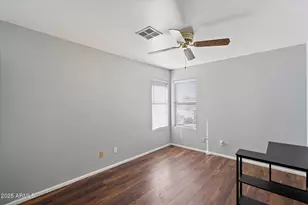 18820 N 35th Way, Phoenix, AZ 85050 - Photo 17