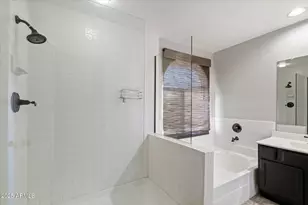 18820 N 35th Way, Phoenix, AZ 85050 - Photo 15